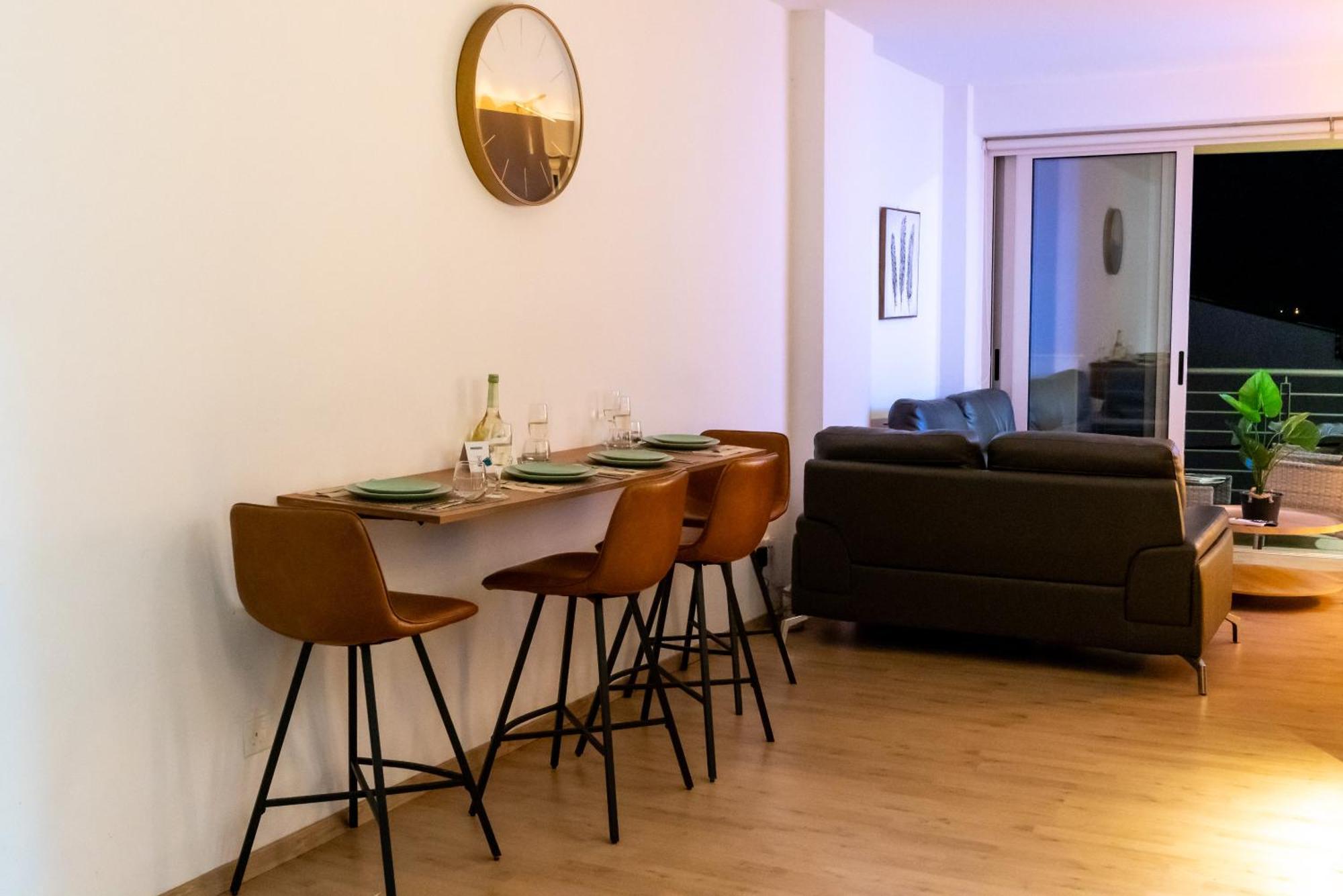 Earth Apartment Larnaca Exterior foto